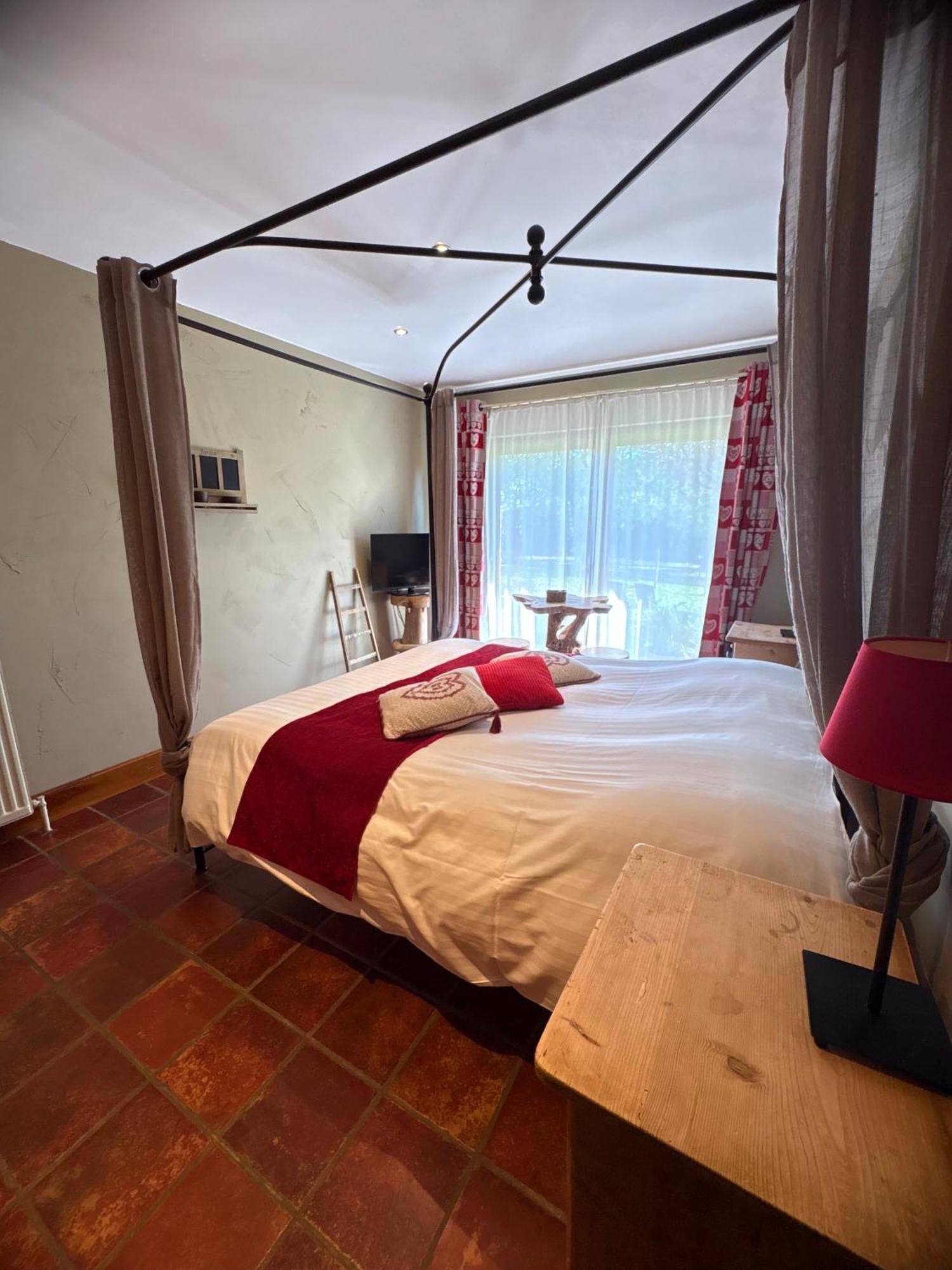 Comme A La Ferme Bed & Breakfast Durbuy Dış mekan fotoğraf