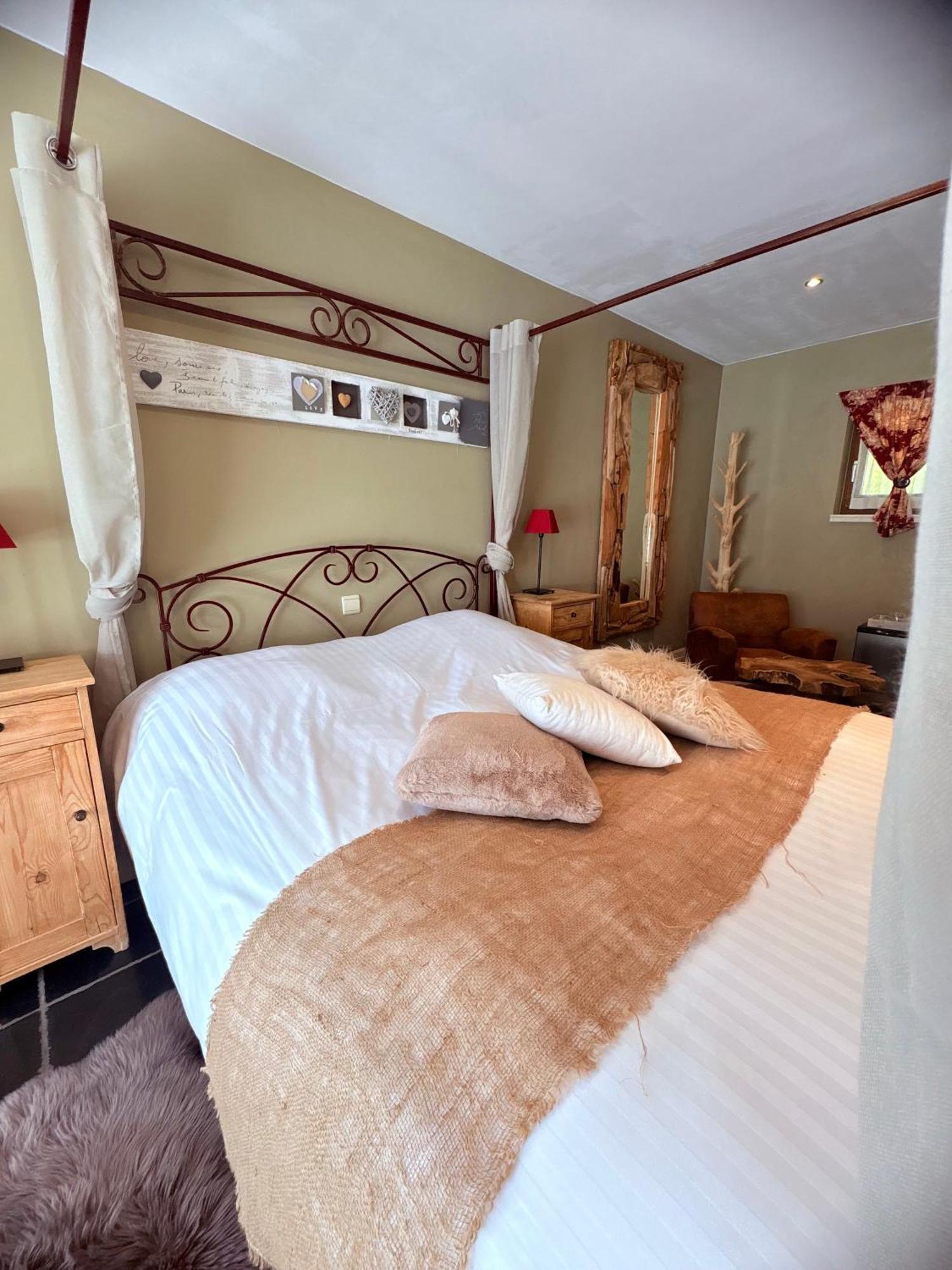 Comme A La Ferme Bed & Breakfast Durbuy Dış mekan fotoğraf